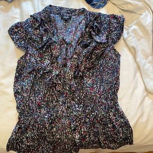 Floral blouse with ruffles